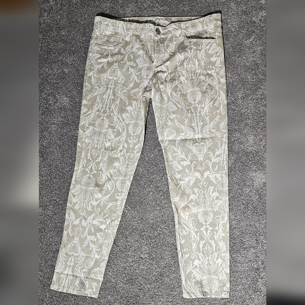 Kut from the Kloth Marilyn Ankle Skinny Tan White Jeans size 12